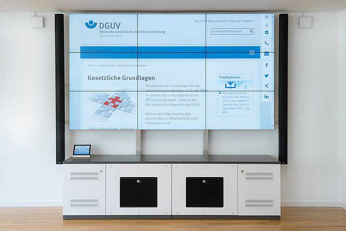 Vorschaubild der Referenz „DGUV-Akademie Dresden - Raum Lounge“ – Dreßler Ingenieure