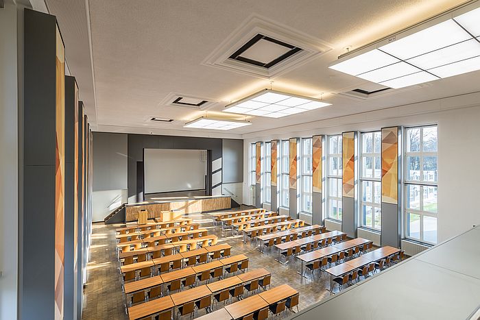 Vorschaubild der Referenz „Aula der Westsächsischen Hochschule Zwickau“ – Dreßler Ingenieure